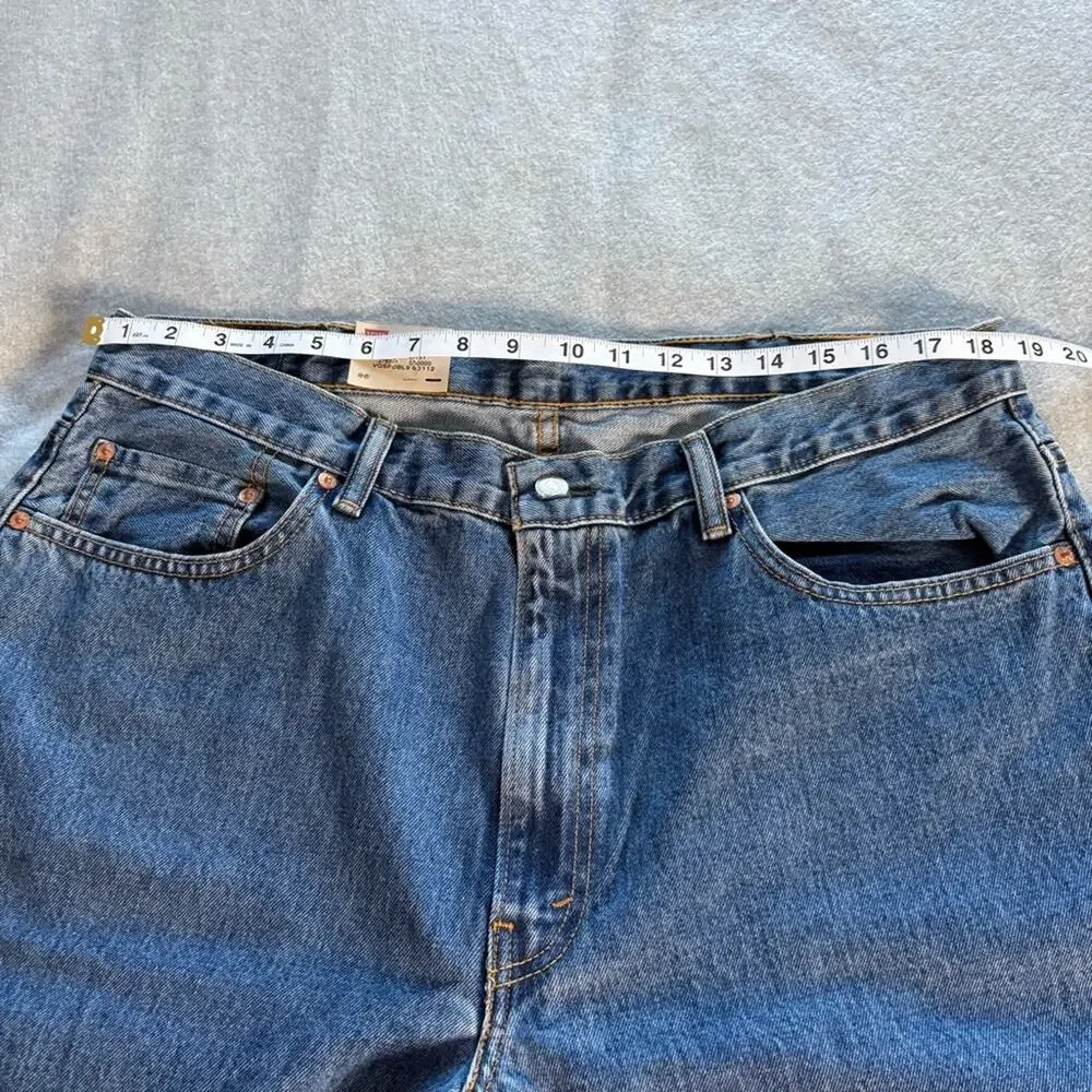 Levi’s 550 Relaxed Fit Jeans Men’s 38x34 Medium Wash Straight Leg Denim